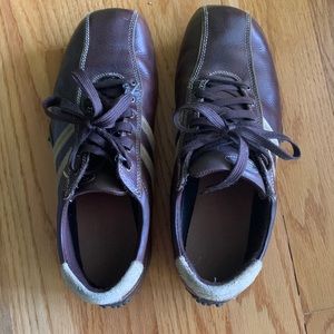 Skechers shoes